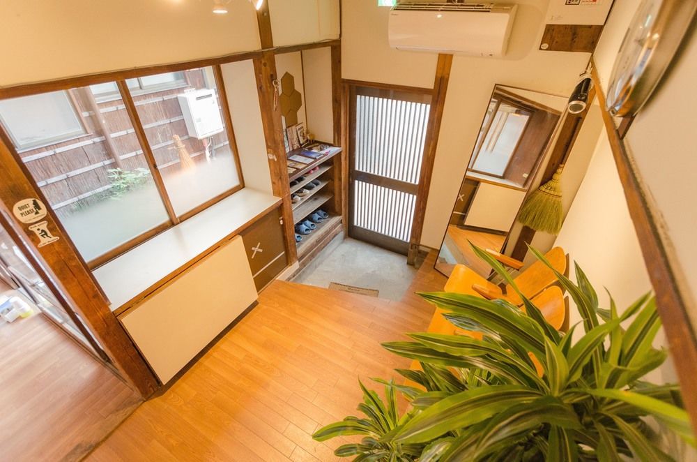 ゲストハウス おしてるや Self Check-In Osaka Exteriör bild