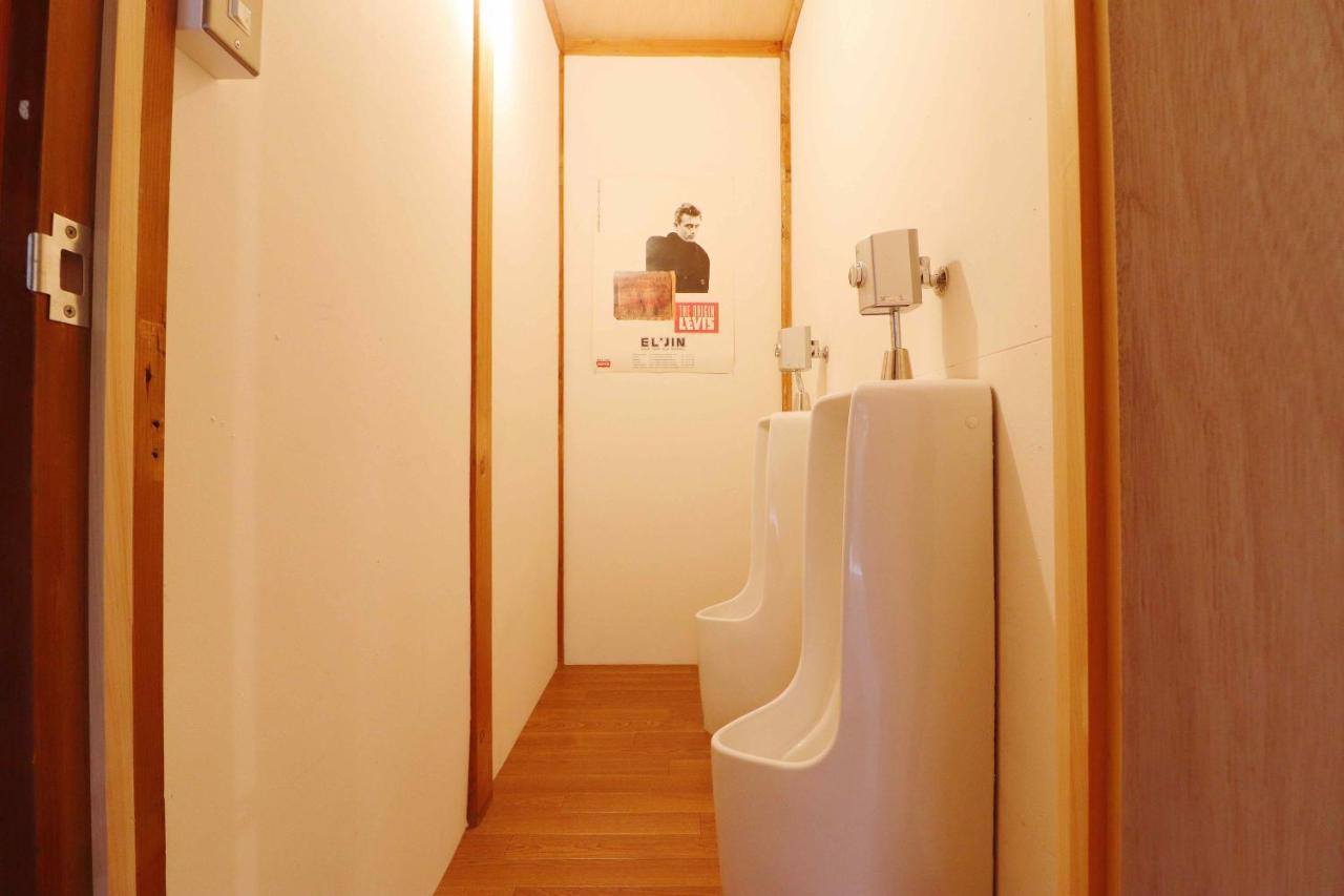 ゲストハウス おしてるや Self Check-In Osaka Exteriör bild